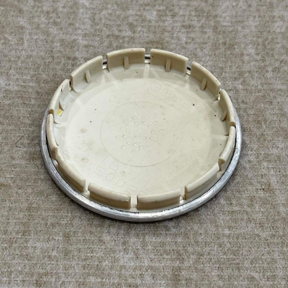 Dodge RAM 1500 52005702 Factory OEM Wheel Center Hub Rim Cap Cover Hubcap - Picture 3 of 12